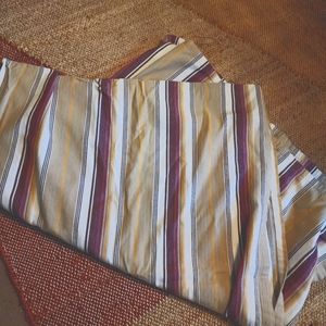 Williams Sonoma tablecloth 70" x 108" Stripes Cotton